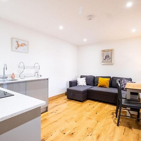 Three Tuns Apartments - Sycamore Pettistree Extérieur photo