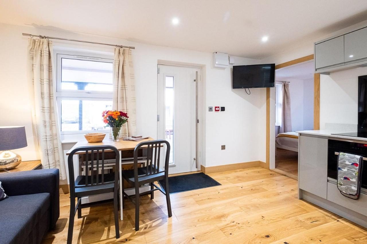 Three Tuns Apartments - Sycamore Pettistree Extérieur photo